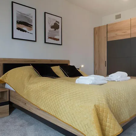 Apartament Premium Sea View Pinea 712 포비에로보